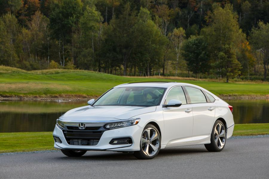  Honda Accord Touring 1.5T 2017 года  (NA) (фото 25 из 33)